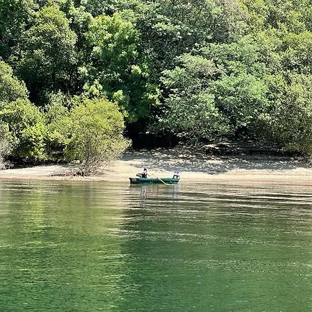 ホテル Casa Do Ribeiro De Cando 3*
